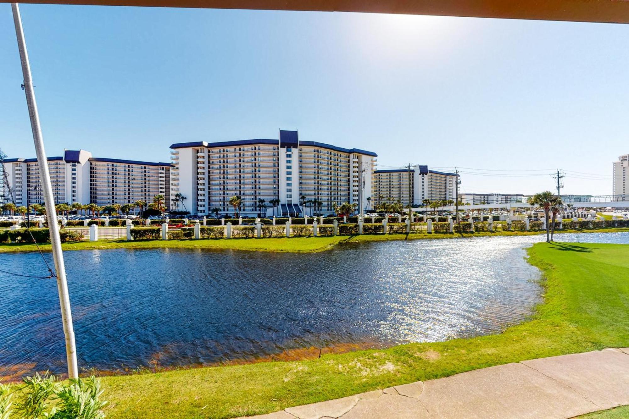 Edgewater Golf #1506 *
