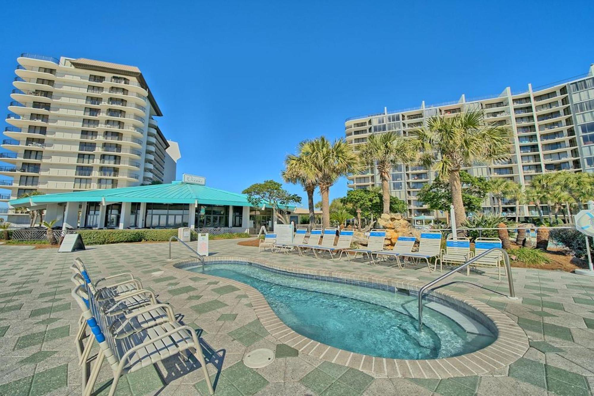 Edgewater Golf #1506 *