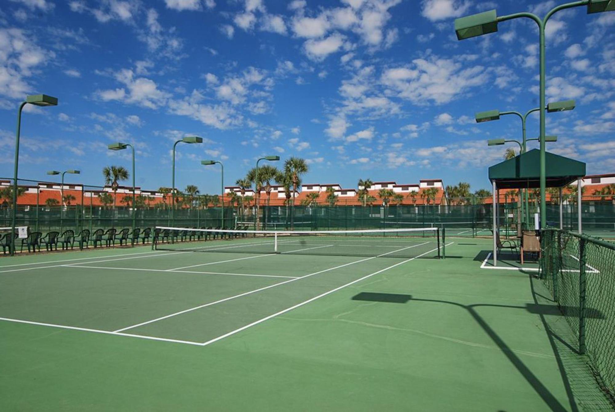 Edgewater Golf #1506 Apartment *